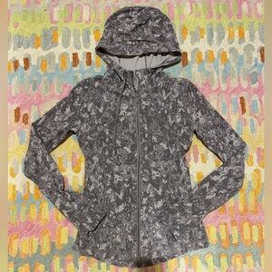 Lululemon Define Hooded Jacket Nulu Snake Print